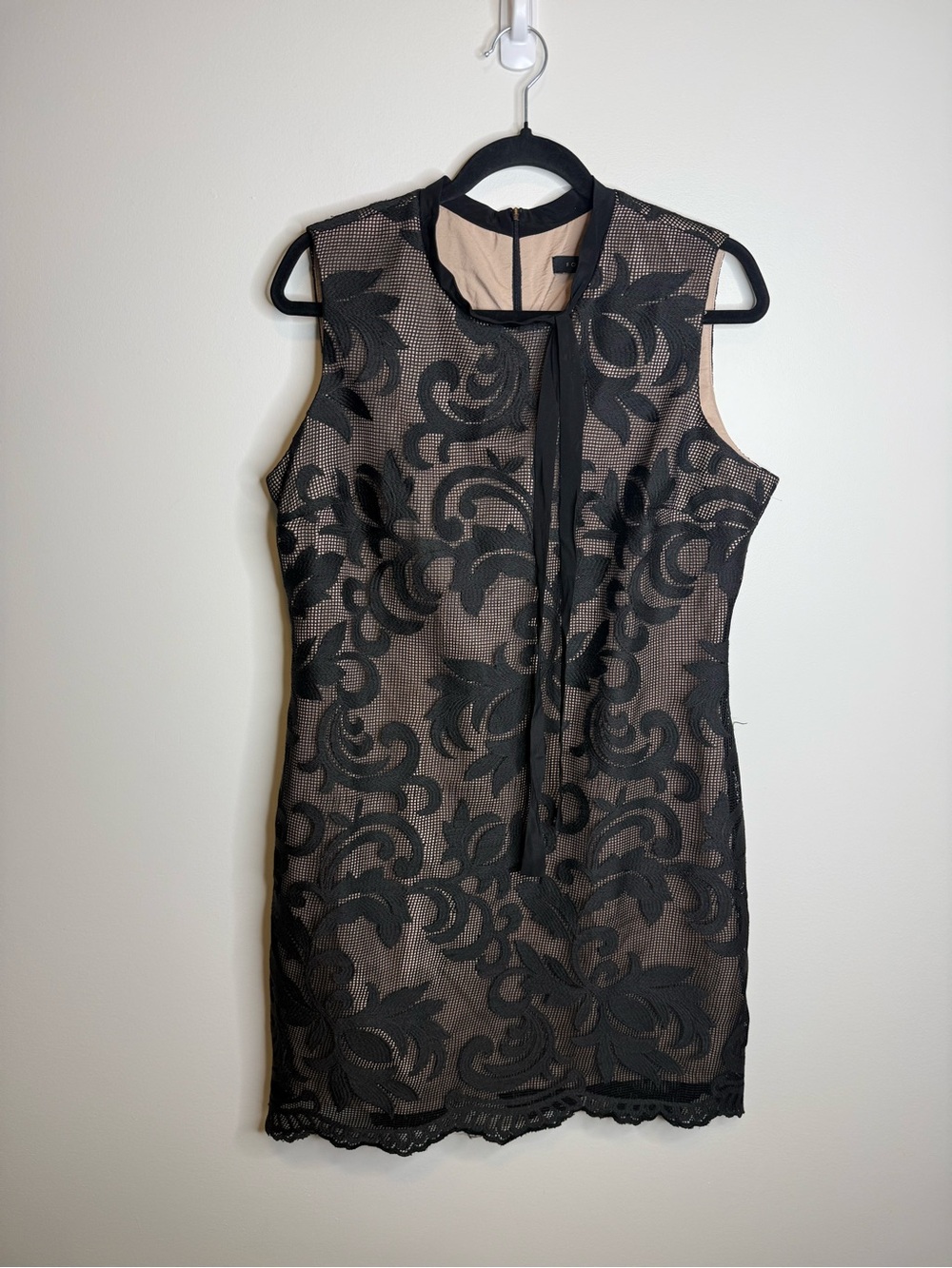 Forest Lily black lace sleeveless dress size 14 NWT